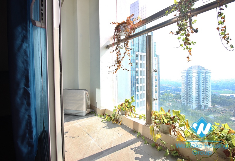 This three-bedroom high-floor apartment is fully furnished for rent